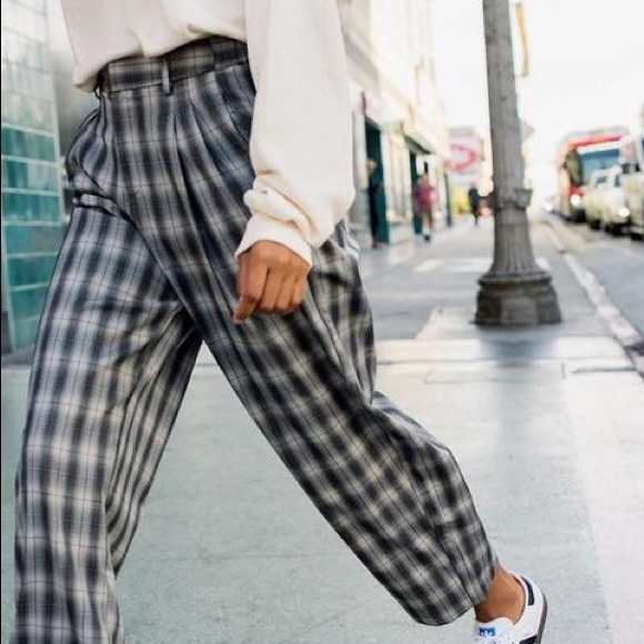 Urban Outfitters Arlo Pleated Pants XS - Picture 2 of 7